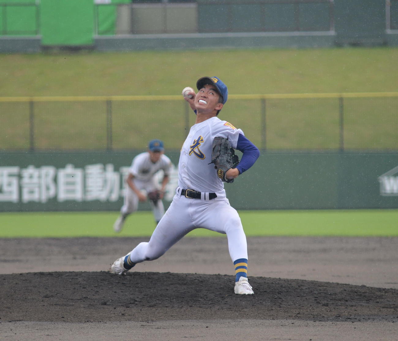 聖光学院対光南　10安打3失点完投の力投を見せた聖光学院・佐山（撮影・濱本神威）
