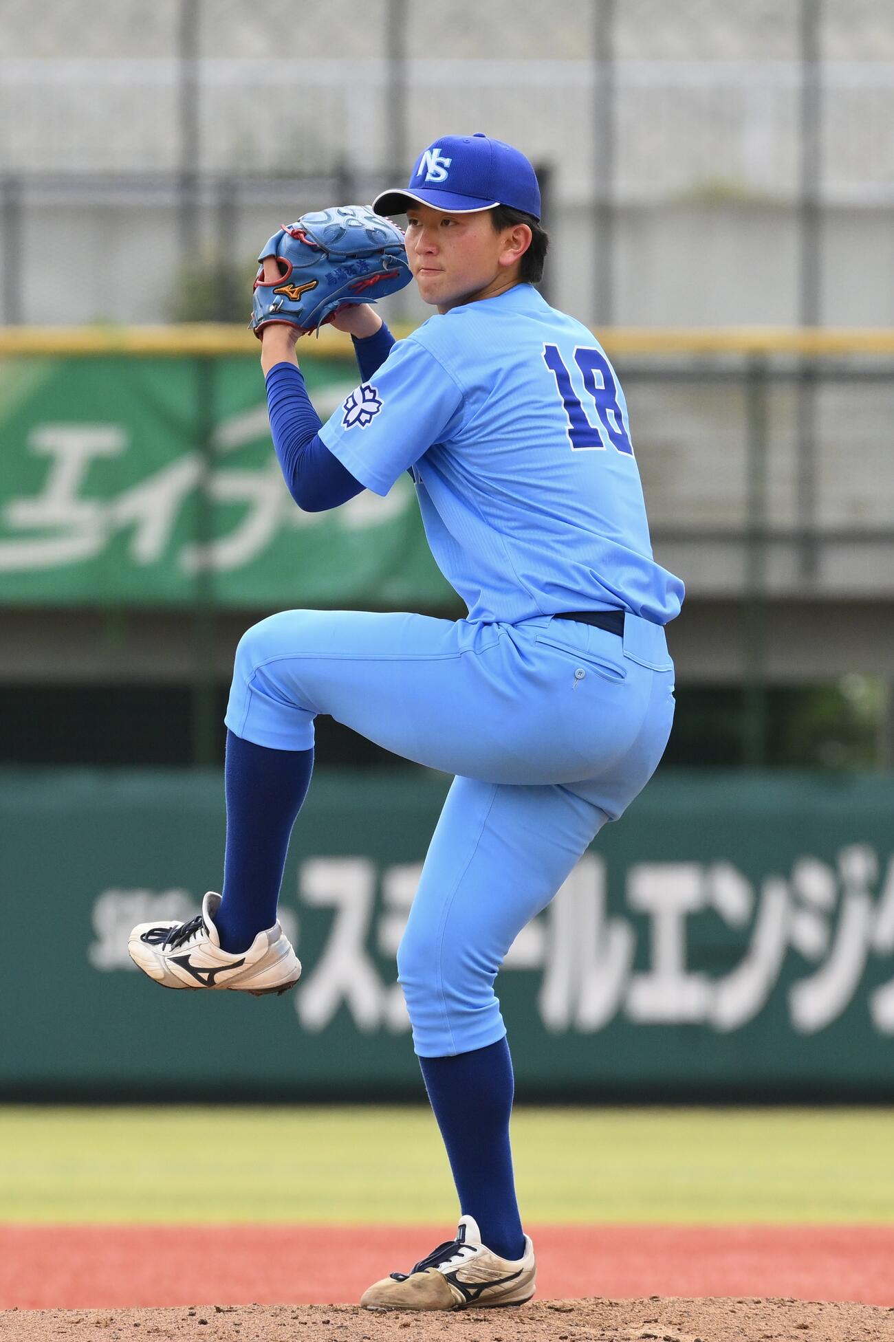 日体大対筑波大　日体大先発の阪神ドラフト2位馬場拓海（撮影・滝沢徹郎）