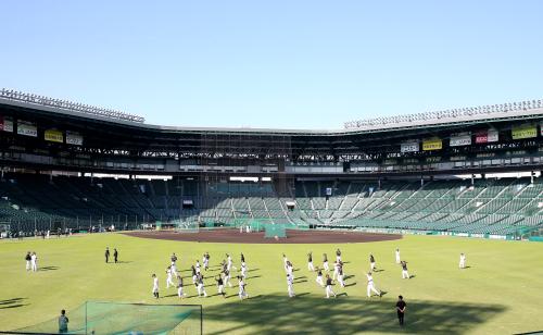 【画像・写真】阪神・福留ら快音連発　ソフトバンクは投内連係確認　前日練習