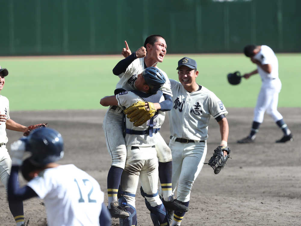【画像・写真】【岡山】５６番目大トリ切符　創志学園・西　「甲子園に行け」天国の父に届けた
