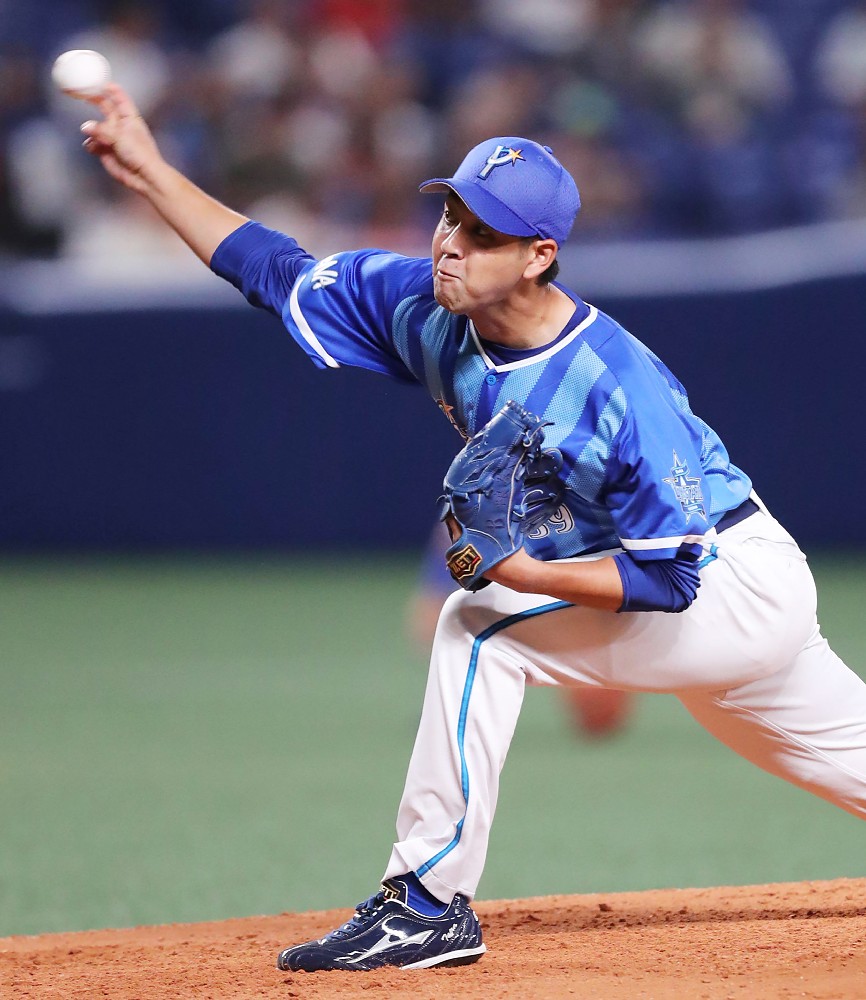 【画像・写真】ＤｅＮＡ平良　Ｇ岡本と“元同僚対決”熱望「抑えたい」