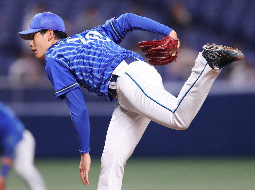 【画像・写真】DeNA・坂本　30％アップで更改「充実した一年」、1軍登板なし飯塚は減額制限ギリギリ24・5％減