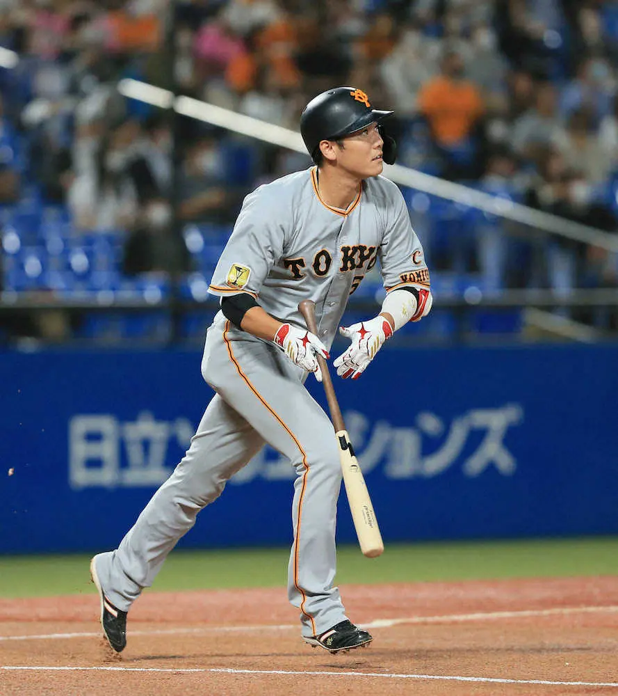 【画像・写真】巨人・坂本　ヤクルト戦の初回に先制弾　4試合17打席ぶり安打が19試合ぶり19号に