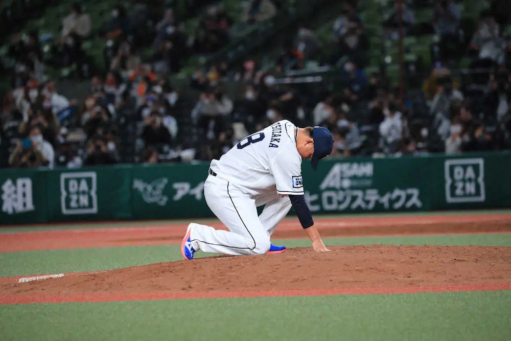 【画像・写真】松坂大輔　涙でマウンドにありがとう「全部さらけ出して見てもらおう」痛みこらえ5球、怪物伝説完結