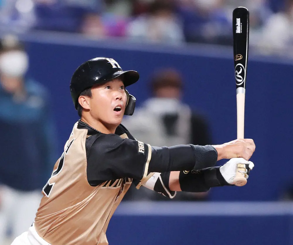 【画像・写真】日本ハム・鶴岡　コーチ専任固辞し退団「まだ火を消せていない」、村田も退団　現役続行希望