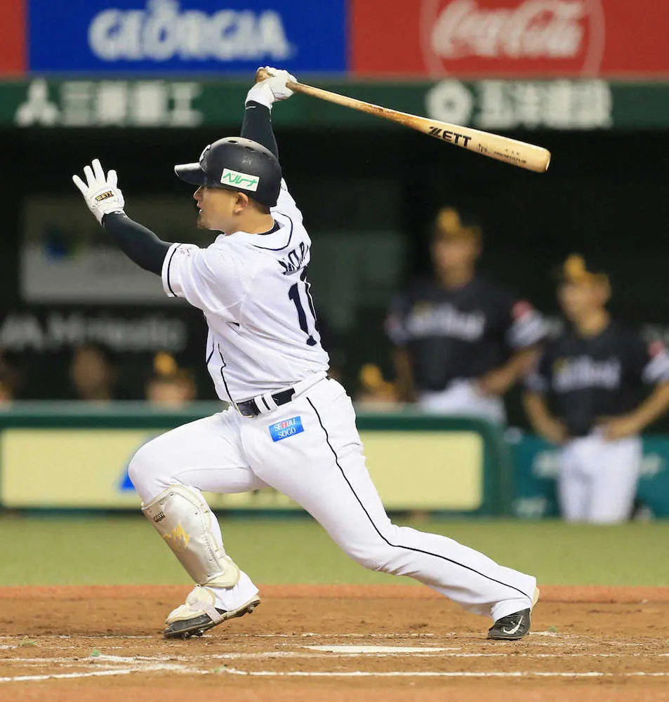 【画像・写真】西武から森と源田がベストナイン　2年ぶり3度目の森「他にもたくさんいい捕手がいるなかで大変光栄」