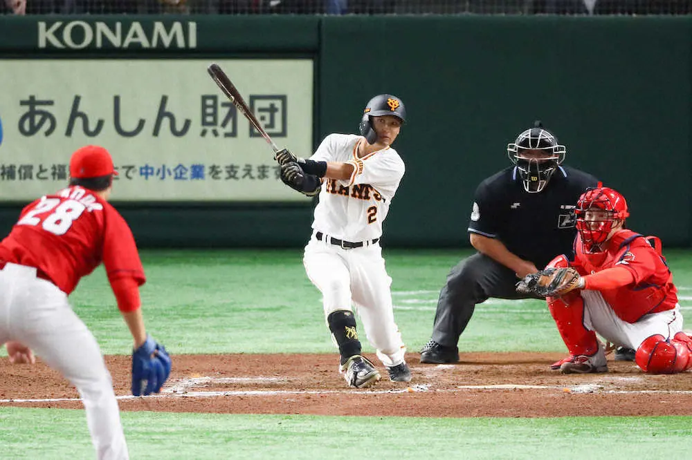 【画像・写真】巨人・原監督「1番バッターとして堂々と演じている」　吉川の反撃＆逆転の起点となる2安打を評価