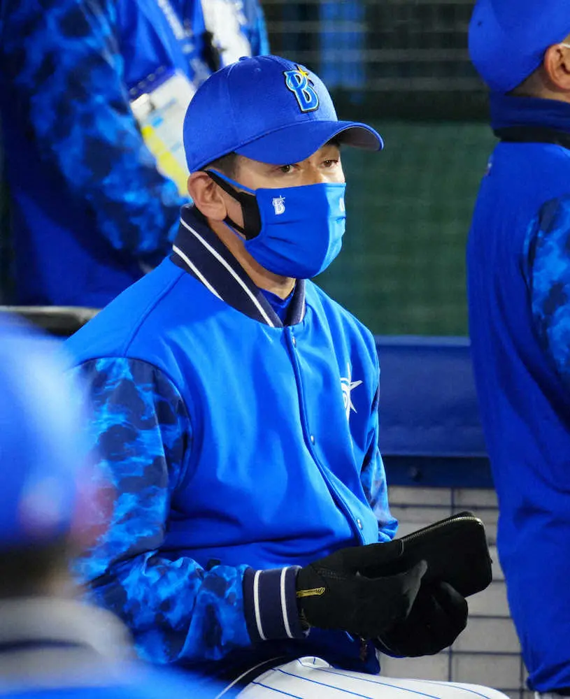 【画像・写真】【隠しマイク】DeNA・三浦監督　牧の4番スタメンの可能性を問われ「うーん、なくはない」