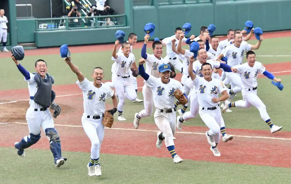 【画像・写真】福島・聖光学院が東北大会制覇　快投のエース佐山未来「日本一を達成するために」
