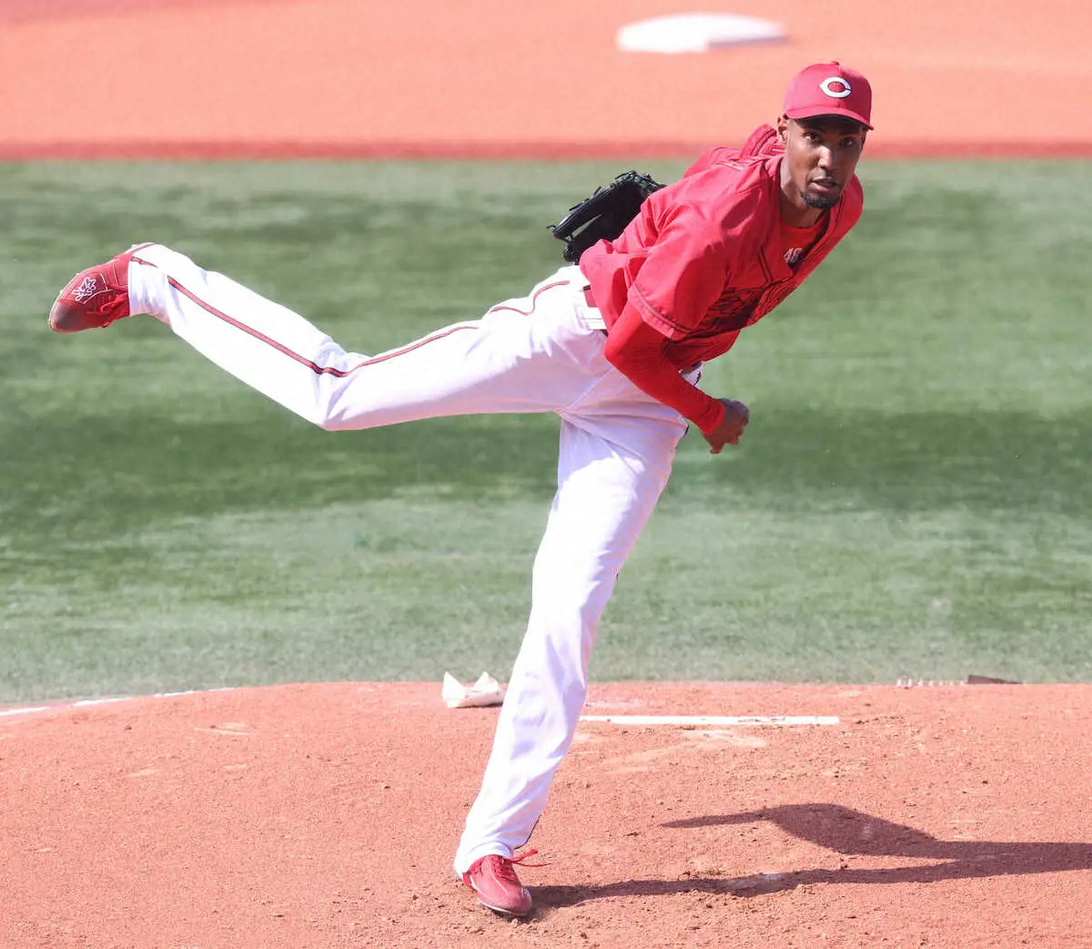 【画像・写真】広島・アドゥワが1699日ぶりの先発勝利　田中が千金の決勝弾