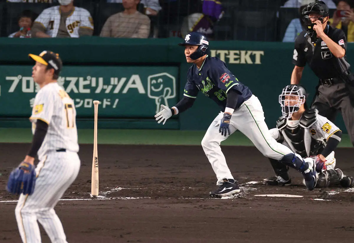 【画像・写真】ヤクルト・中村が先制打＆好リード　攻守でエース復活サポート