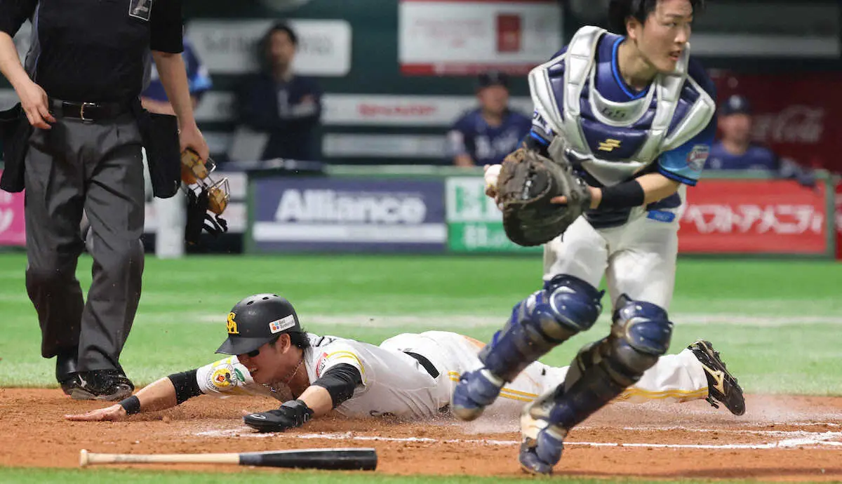 【画像・写真】ソフトバンク　延長サヨナラで4連勝　本拠新名称“みずペイ”初戦を劇勝で飾る、川瀬がV打