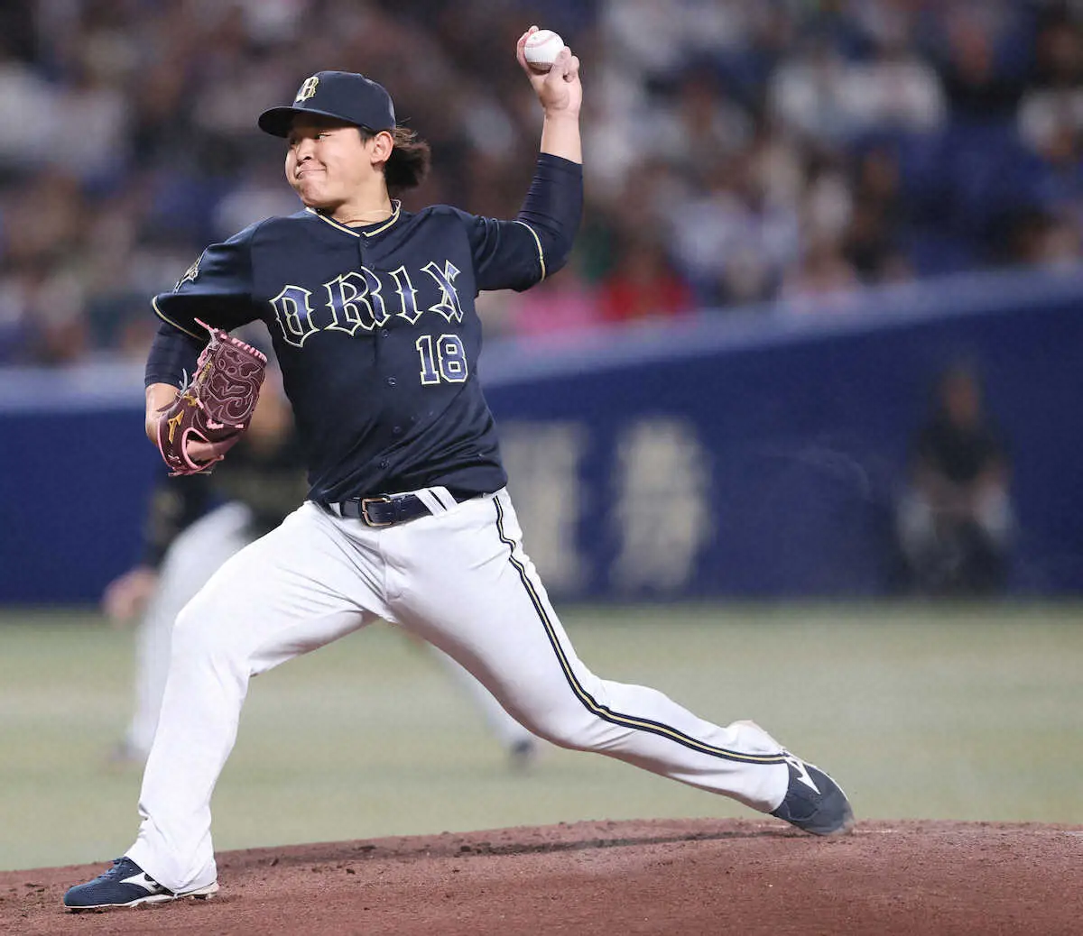 【画像・写真】オリックス・宮城　圧巻の奪三振ショー　6回18アウトのうち13K　捕手・森が負傷交代も2失点ピッチ