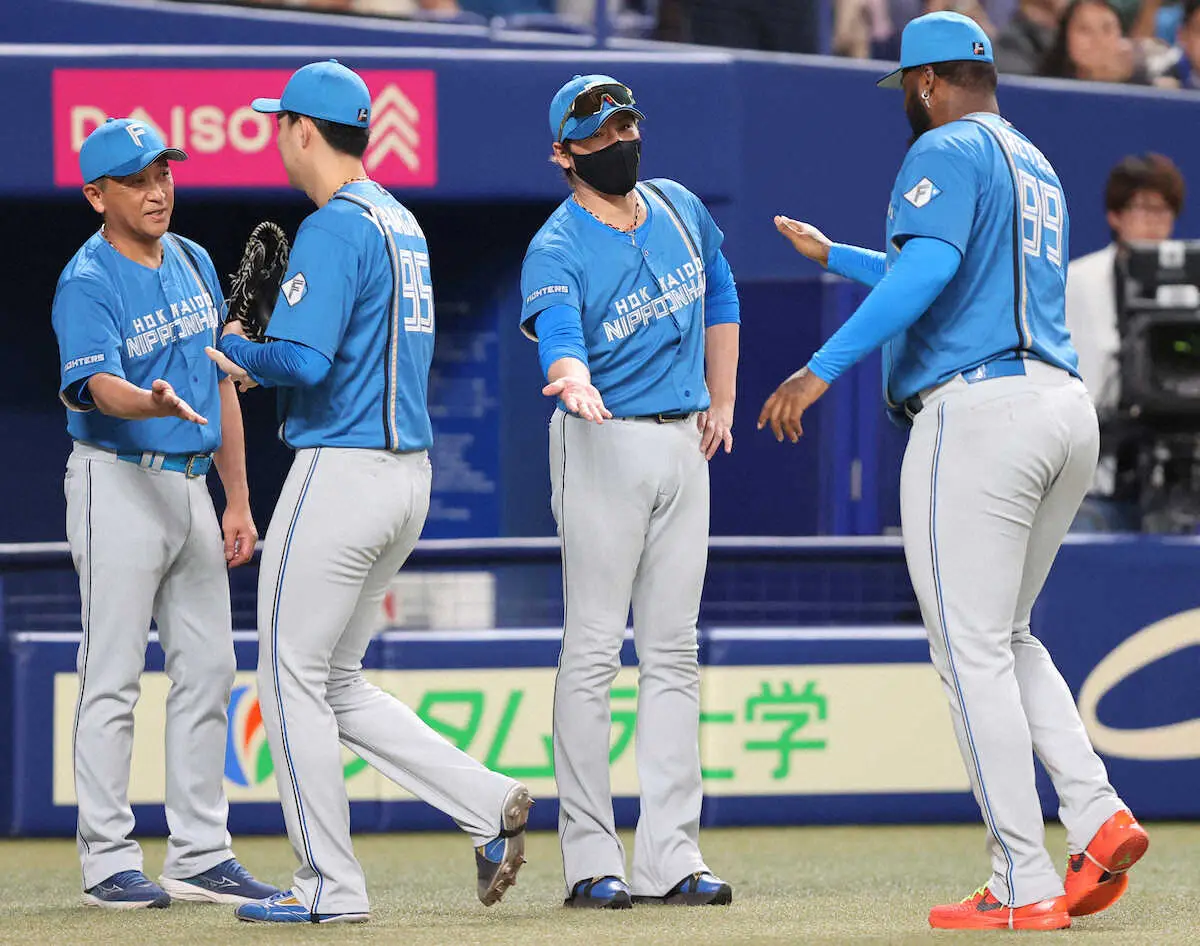 【画像・写真】日本ハム新庄監督　交流戦逆転V「獲りにいきます。マジで」　両リーグ最速40勝は「自信持っていい」