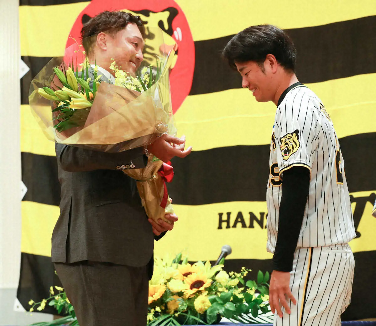 【画像・写真】阪神・高橋遥人を秋山拓巳BAが祝福「復活勝利おめでとう。もう離脱するなよ」　