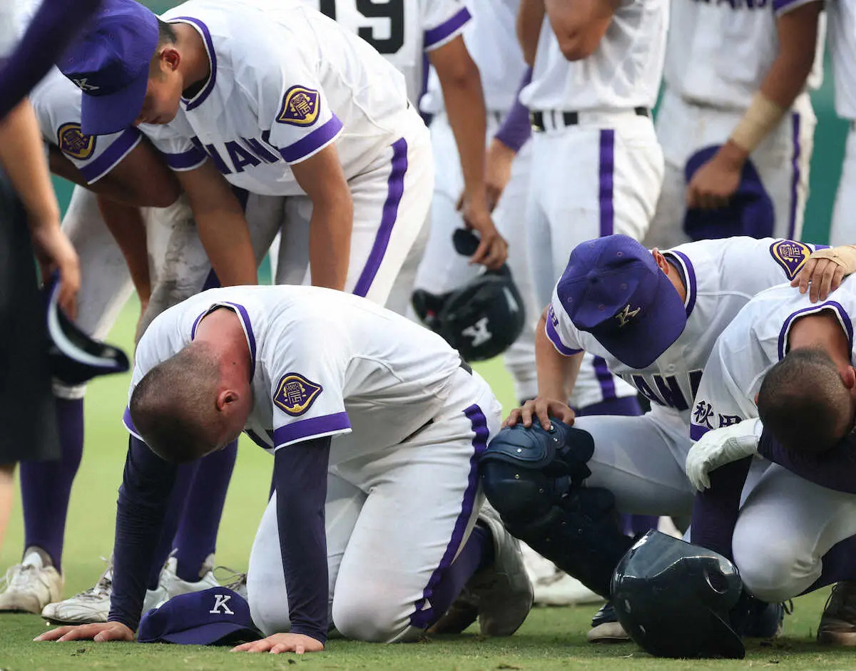 【画像・写真】【甲子園】オリックス輝星の弟、金足農の吉田大輝は号泣敗退…今後の進路は白紙「まだ分からない」