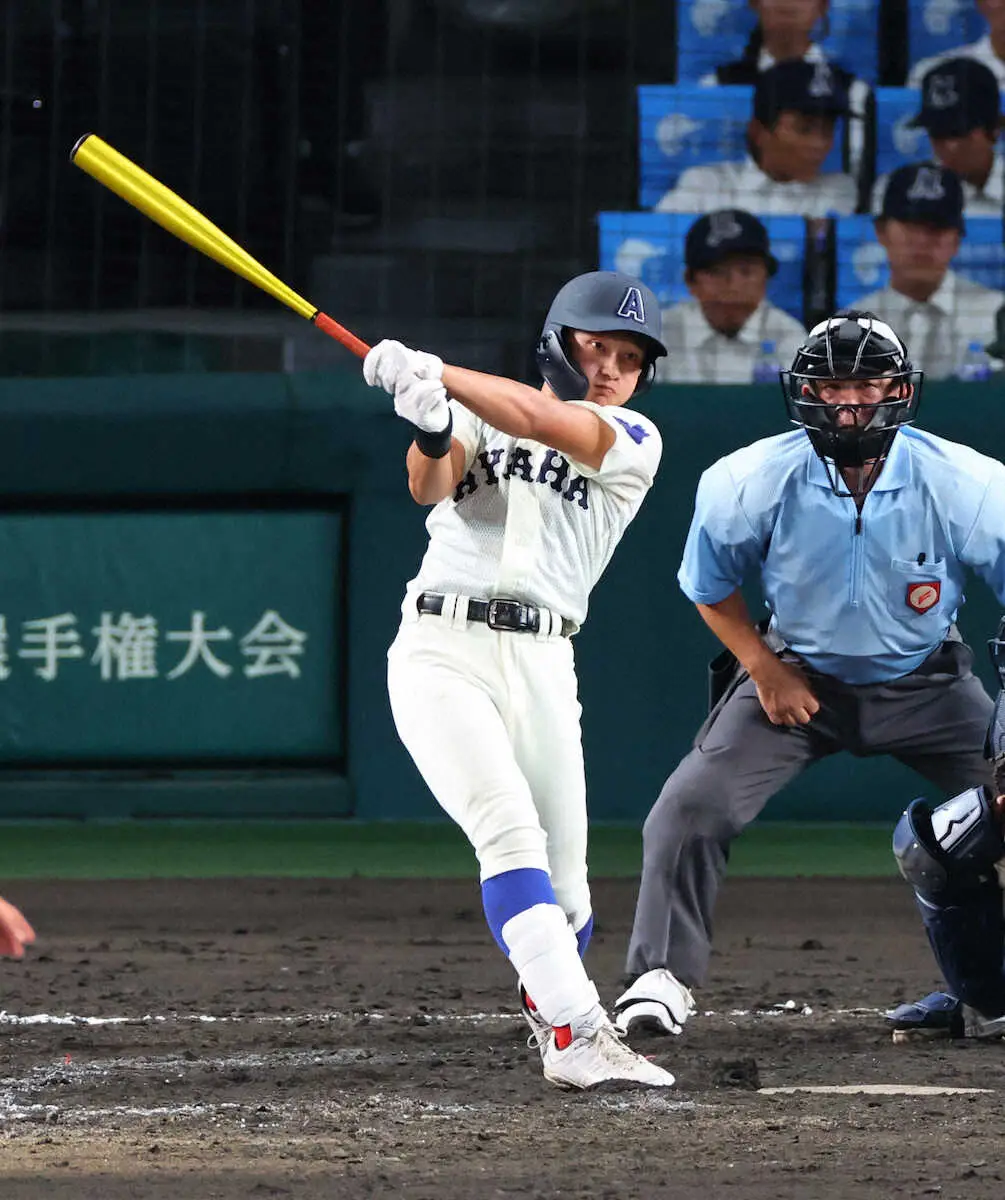 【画像・写真】【甲子園】午後10時46分、史上最遅の決着　綾羽が初出場初勝利！　延長10回、歴史的激闘制す