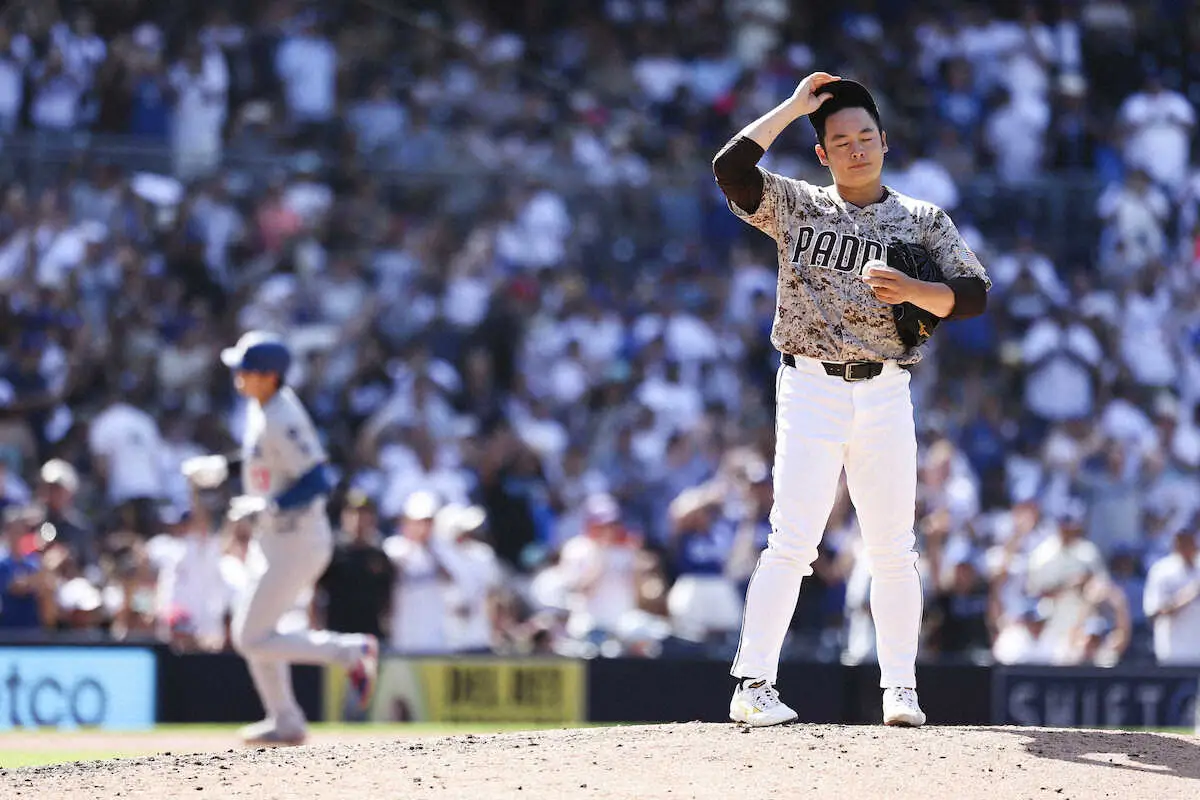 【画像・写真】9回から登板したパドレス・松井裕樹は大谷に一発を浴び悔しそうな表情を見せる（AP）