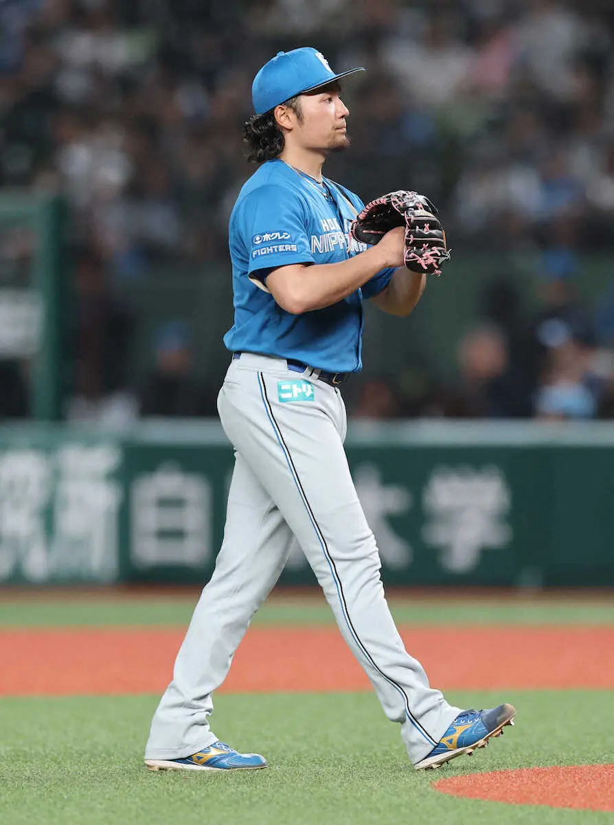 【画像・写真】日本ハム・伊藤大海　7回2失点で降板…自らの失策から失点＆リーグワースト7被弾