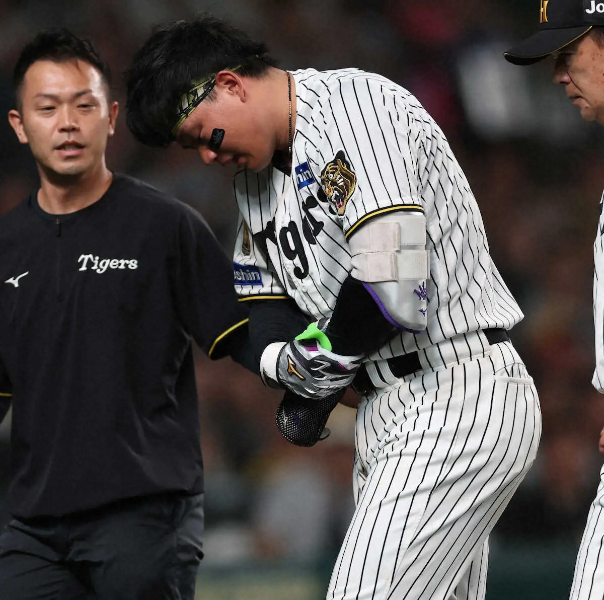 【画像・写真】阪神　死球で「左前腕部打撲」の森下翔太が練習参加「折れてなければ野球はできる」と気合