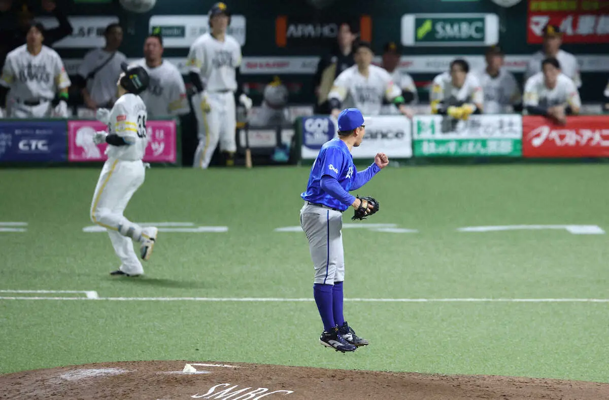 【画像・写真】【日本シリーズ】DeNAがシリーズ最多5併殺　7回に東が山本祐を投直併殺に仕留める