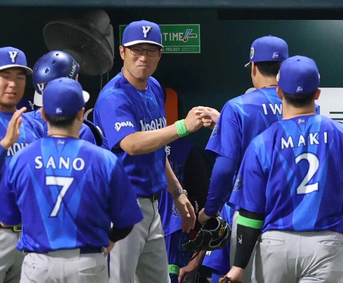 【画像・写真】【日本シリーズ】DeNA3連敗で崖っ縁も相川監督「まだ終わってない」