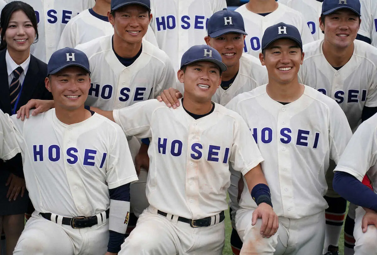 【画像・写真】法大20安打大勝締め　ソフトバンク・ドラ4の藤森　1安打で通算99安打に終わる