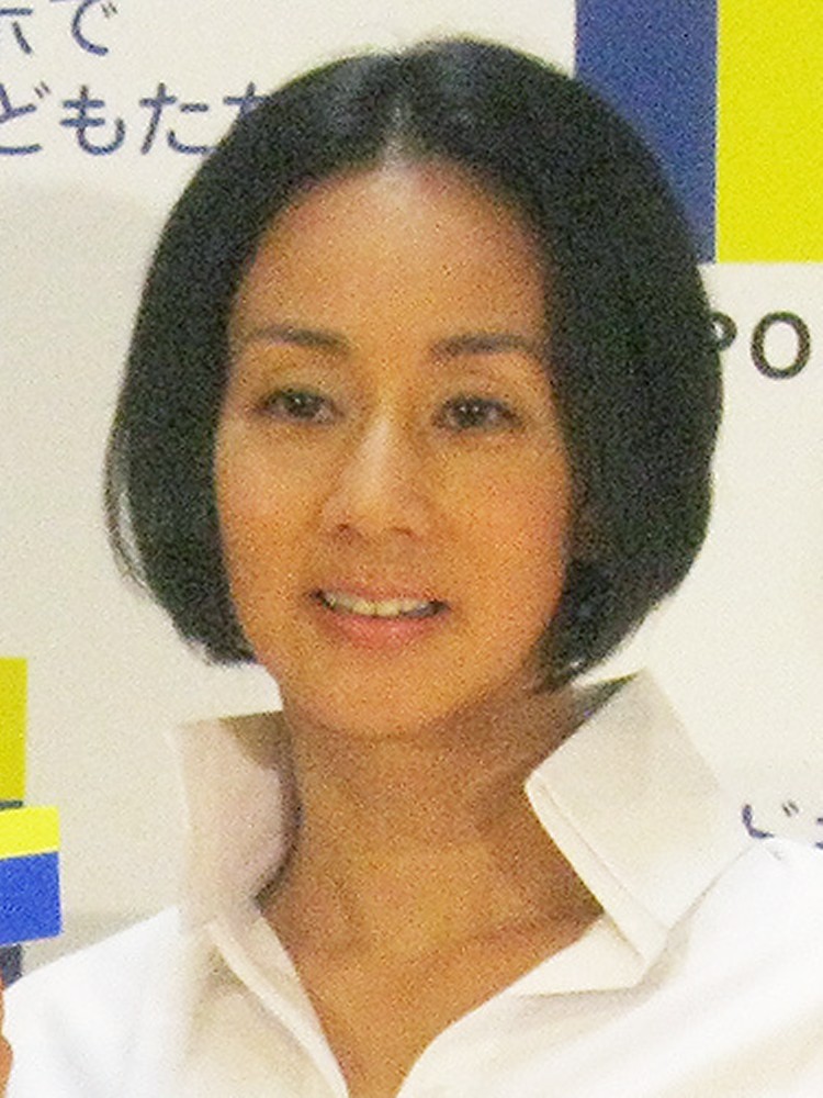 【画像・写真】中村江里子アナの豪華すぎる仏生活　キッチンで涙にウッチャン「何、泣いてんだ！」