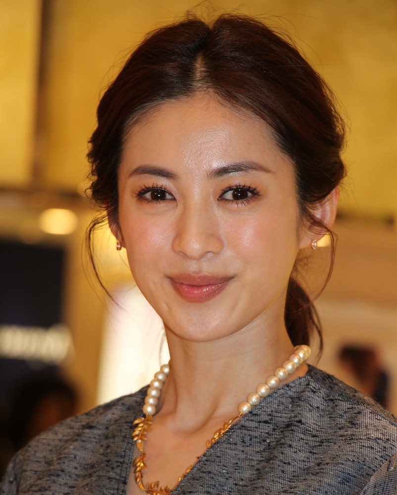 【画像・写真】高垣麗子、スタアパ森田昌典との離婚発表「娘との人生を私らしく」　３月に夫が金塊密輸未遂