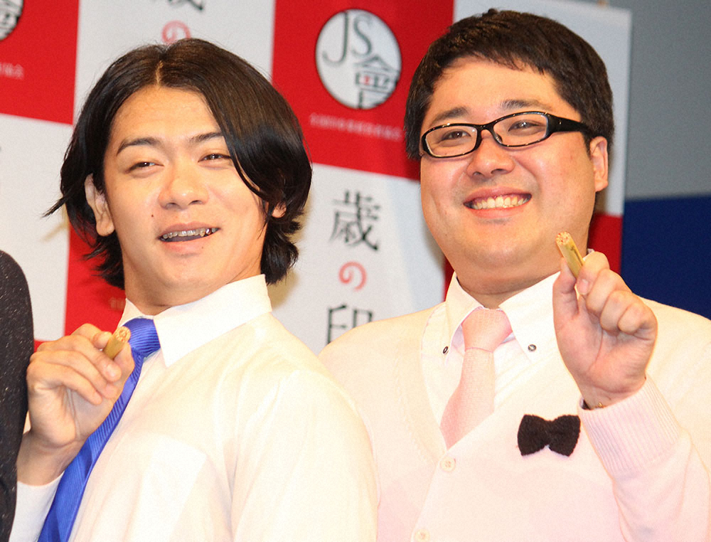 【画像・写真】「マヂカルラブリー」村上　相方・野田クリスタルのR―1優勝に大興奮「凄まじい！！異常お笑い男！」