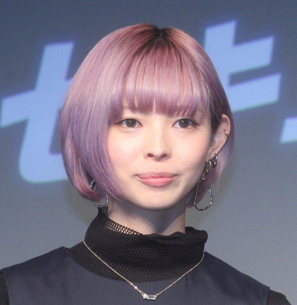 【画像・写真】最上もが　大胆“美背中”披露に…ファン悶絶「美しい…」「たまらん」