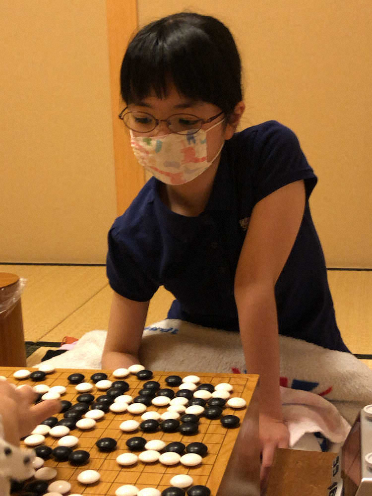 【画像・写真】仲邑菫初段　若鯉戦初の本戦入り、1日3勝は初めて「本戦も思いきって頑張ります」