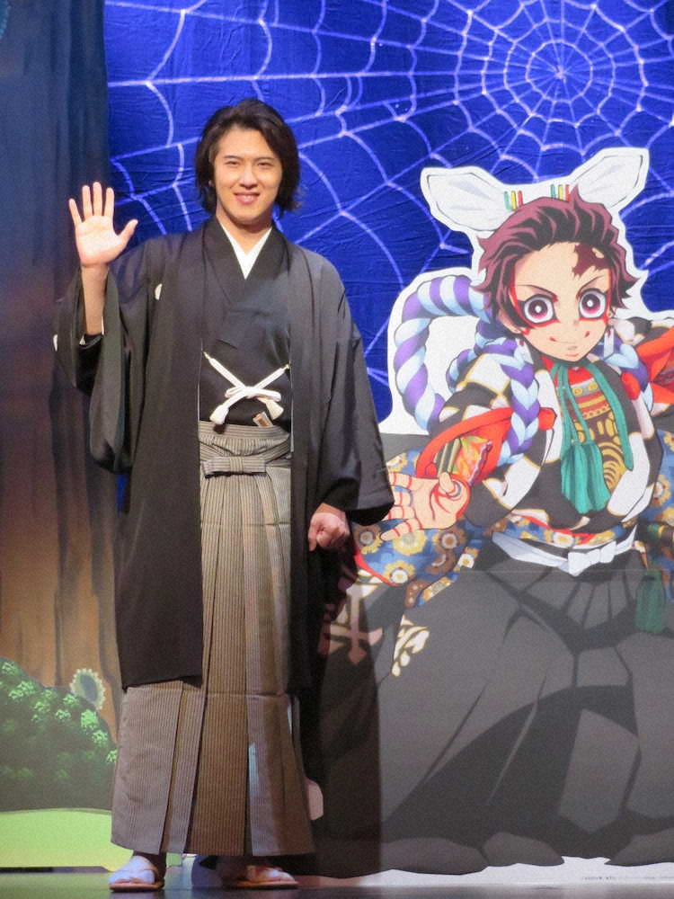 【画像・写真】尾上松也　「鬼滅の刃」で泣いた　推しは「煉獄さん」