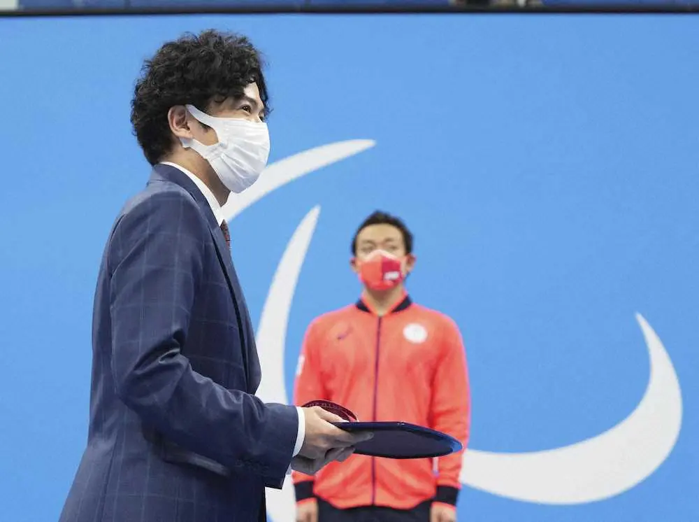 【画像・写真】稲垣吾郎　パラリンピック表彰式プレゼンターに「本当に光栄」「ちょっとドキドキしながら」