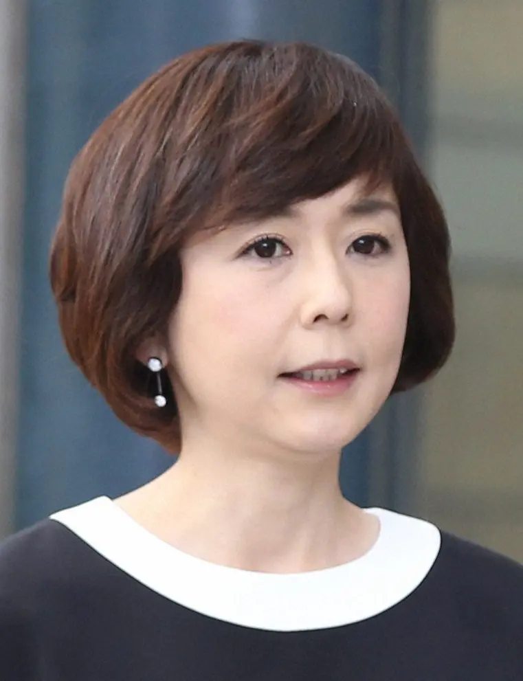 【画像・写真】大下容子アナ、入社28年で初の出来事　小峠英二の指摘に大慌て「使えないですね…」