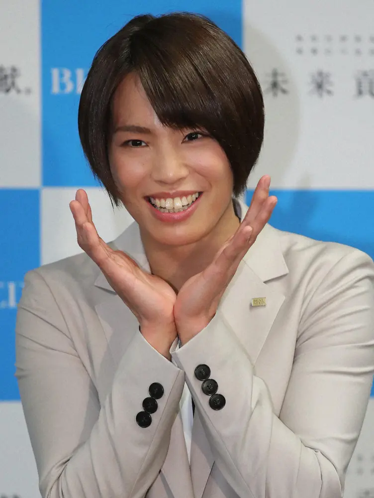 【画像・写真】松本薫さん　「結婚5周年」を報告　夫との仲良し2ショット公開に「素敵なご夫婦」「うらやましい」の声