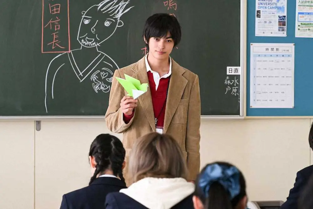 【画像・写真】「まさか泣かされるとは…」「予想外に深い」と評判の神尾楓珠演じる「顔だけ先生」 最終回も涙！？