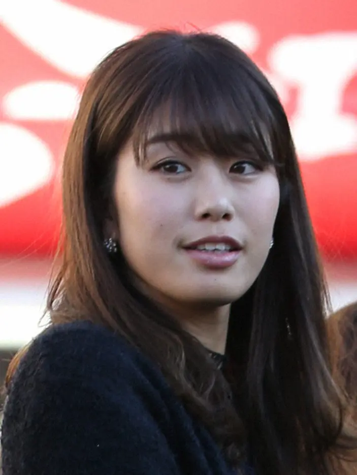 【画像・写真】稲村亜美　渡辺裕之さん追悼　ゴルフ番組で共演　「右も左も分からない私に優しく教えていただき…」