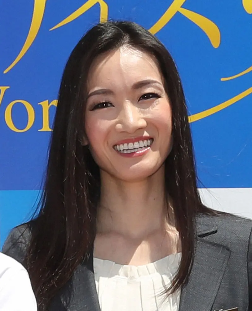 【画像・写真】荒川静香さん