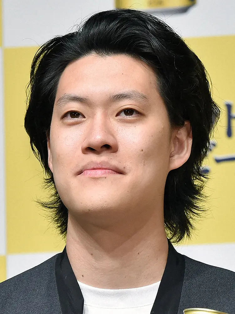 【画像・写真】「霜降り明星」粗品　思わぬところで本名明らかになり「初めて知ったわ」「名前がイケメン」の声