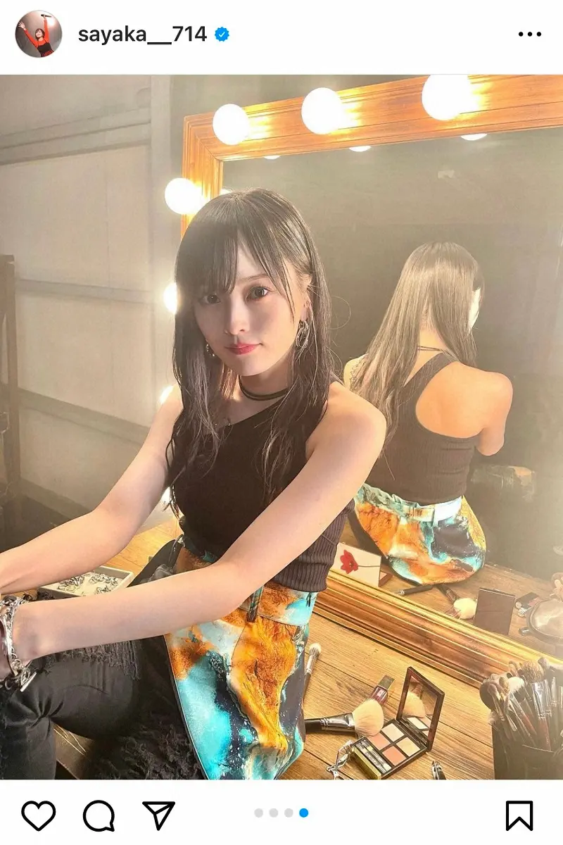 【画像・写真】山本彩「みんなの自己効力感爆上げにな～れ」新曲オフショに「カッコよすぎ」　両肩露わで決めポーズも