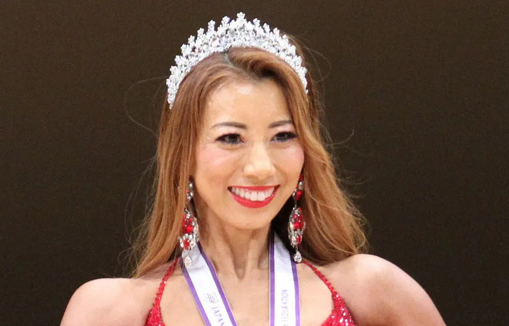 【画像・写真】ビキニフィットネス女王の安井友梨　ダイエット中に食べてもOKのおやつ紹介「必ず買い占めます」