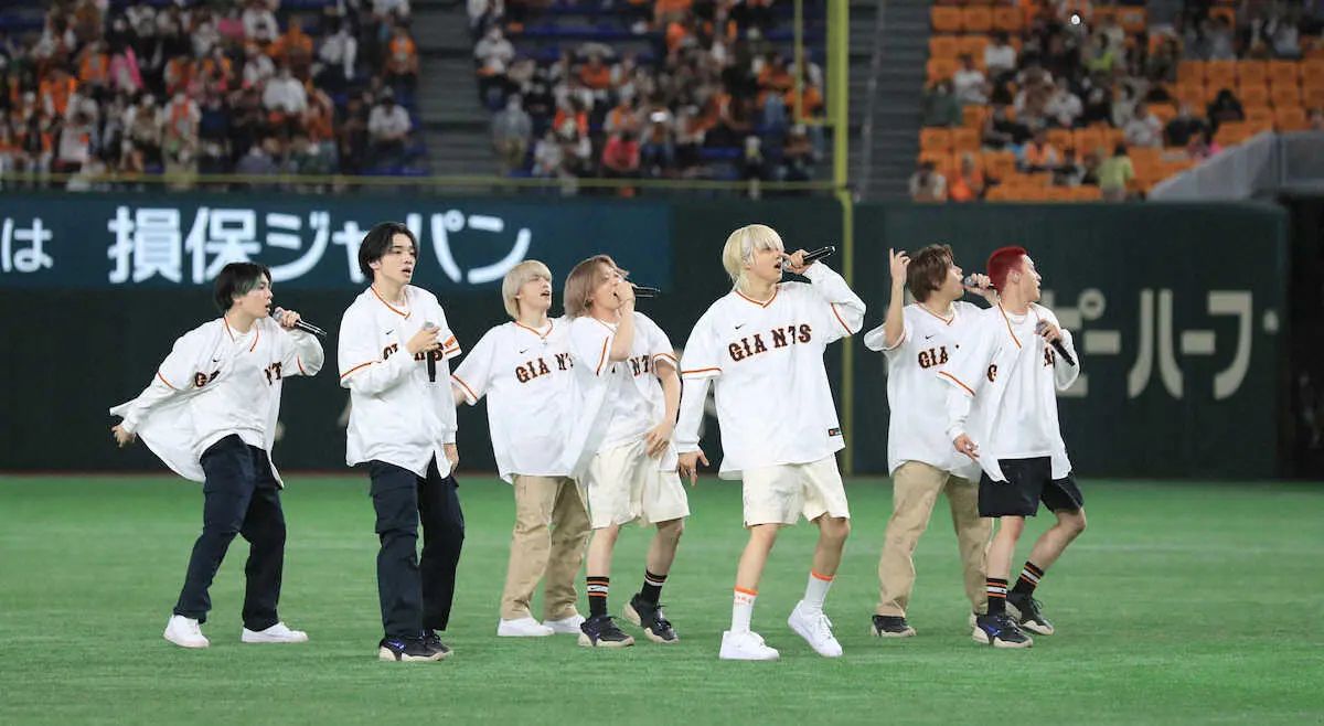 【画像・写真】BE:FIRSTが東京ドームでFIRST　PITCH!試合前パフォーマンスも　コラボグッズは即完売
