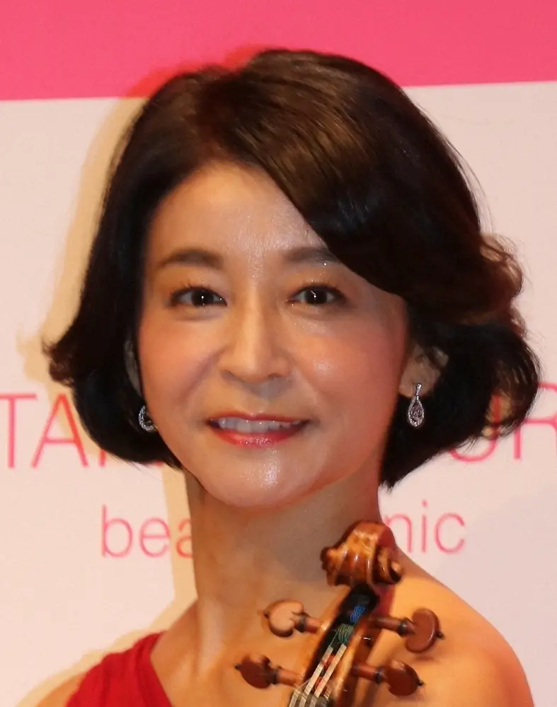 【画像・写真】高嶋ちさ子、婚姻届提出が挙式の1カ月後だったワケ　夫が提案「私のことよっぽど怪しんでいた」