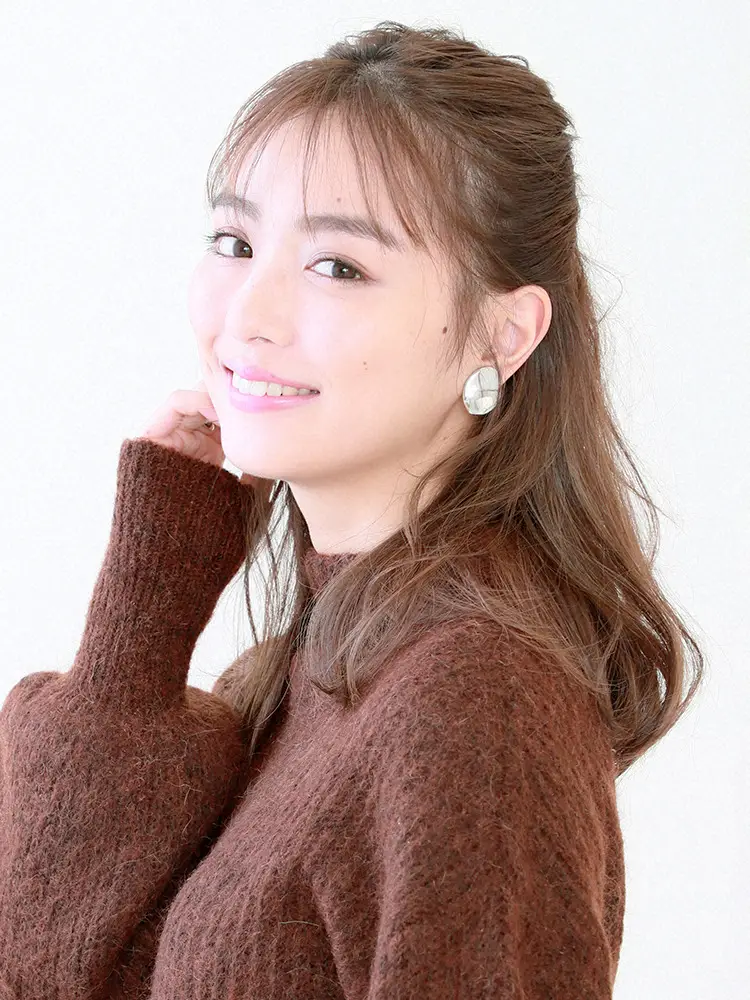 【画像・写真】内田理央　インスタでファンと交流！「私が知りたいわまじで」クリニックに興味津々