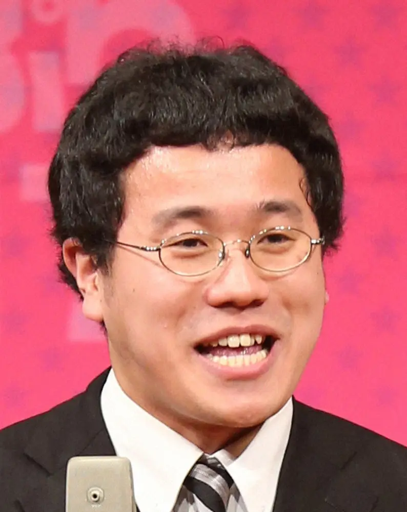【画像・写真】パーマ大佐「モーニングショー」で“プロ並み”卓球解説、ネット「専門のコーチみたい」「分かりやすい」