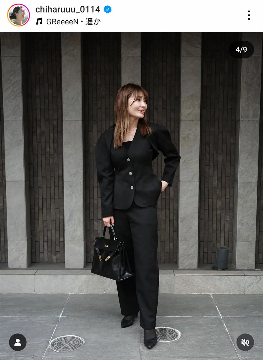 【画像・写真】新山千春　長女の高校の卒業式出席　ダンサー目指し海外へ羽ばたく娘に「感謝の気持ちでいっぱい！」
