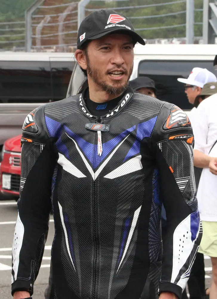 【画像・写真】元TOKIO長瀬智也　グループ解散後初の対応　バイクレースで“リア充”告白「楽しく、かっこよければ」