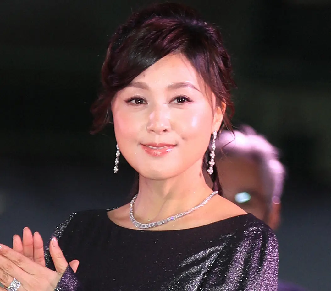 【画像・写真】藤原紀香「サザエさん」に登場で話題　波平と同じ年齢に「驚きしかない…」「フネさんと同じ年くらい？」
