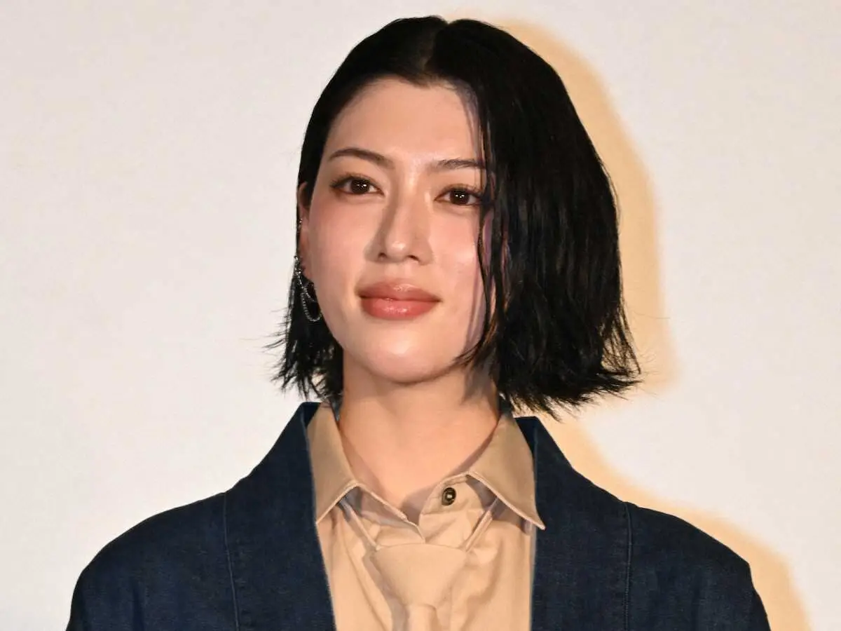【画像・写真】三吉彩花　TVアニメ声優初挑戦、アフレコで「ずっと胃がキリキリ」“裏ボス”深雪演じ「いい刺激受けた」
